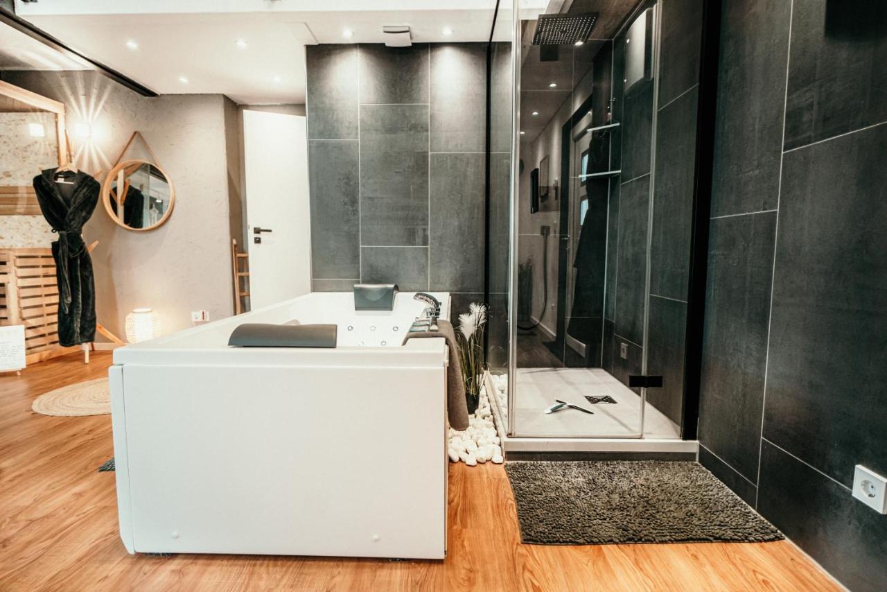 Luxusloft Timeout With Private Spa Ralingen Luaran gambar